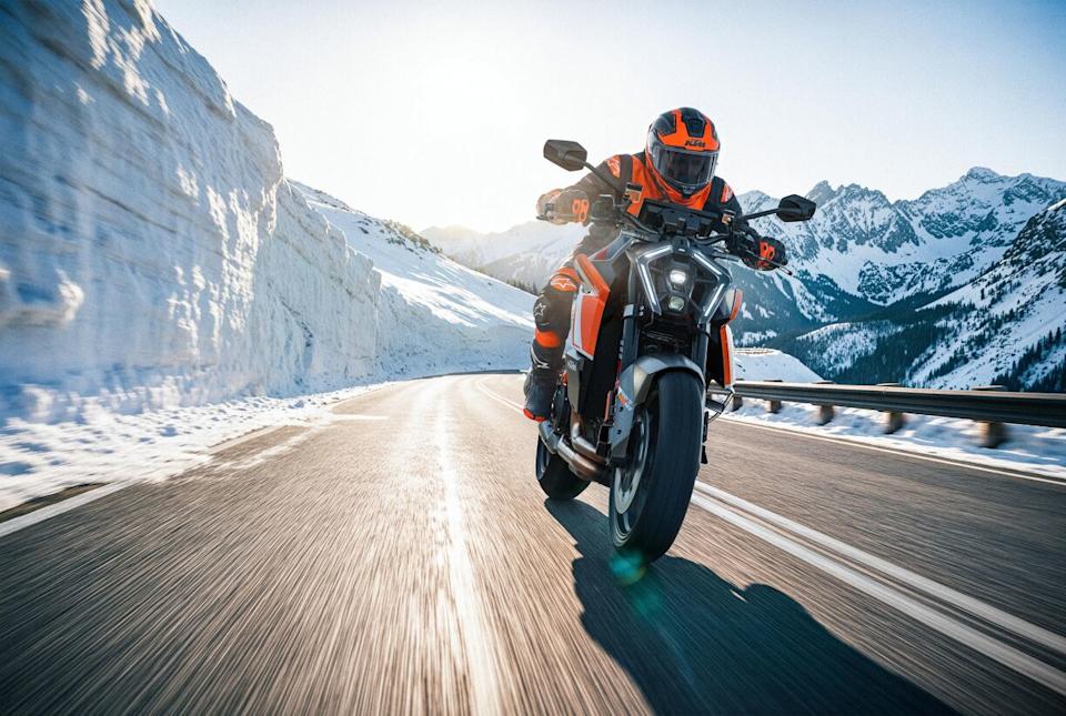2026 ktm 1390 super duke rr first look
