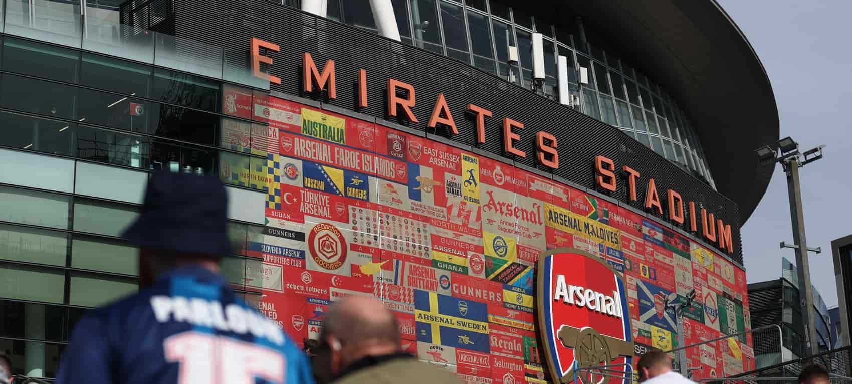 Eze a sub, no Saka or Timber