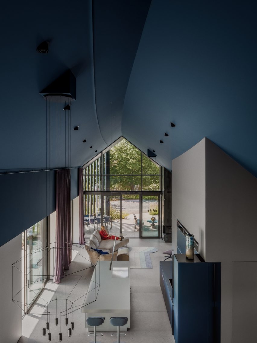 Living space interior at BPROM by OAD