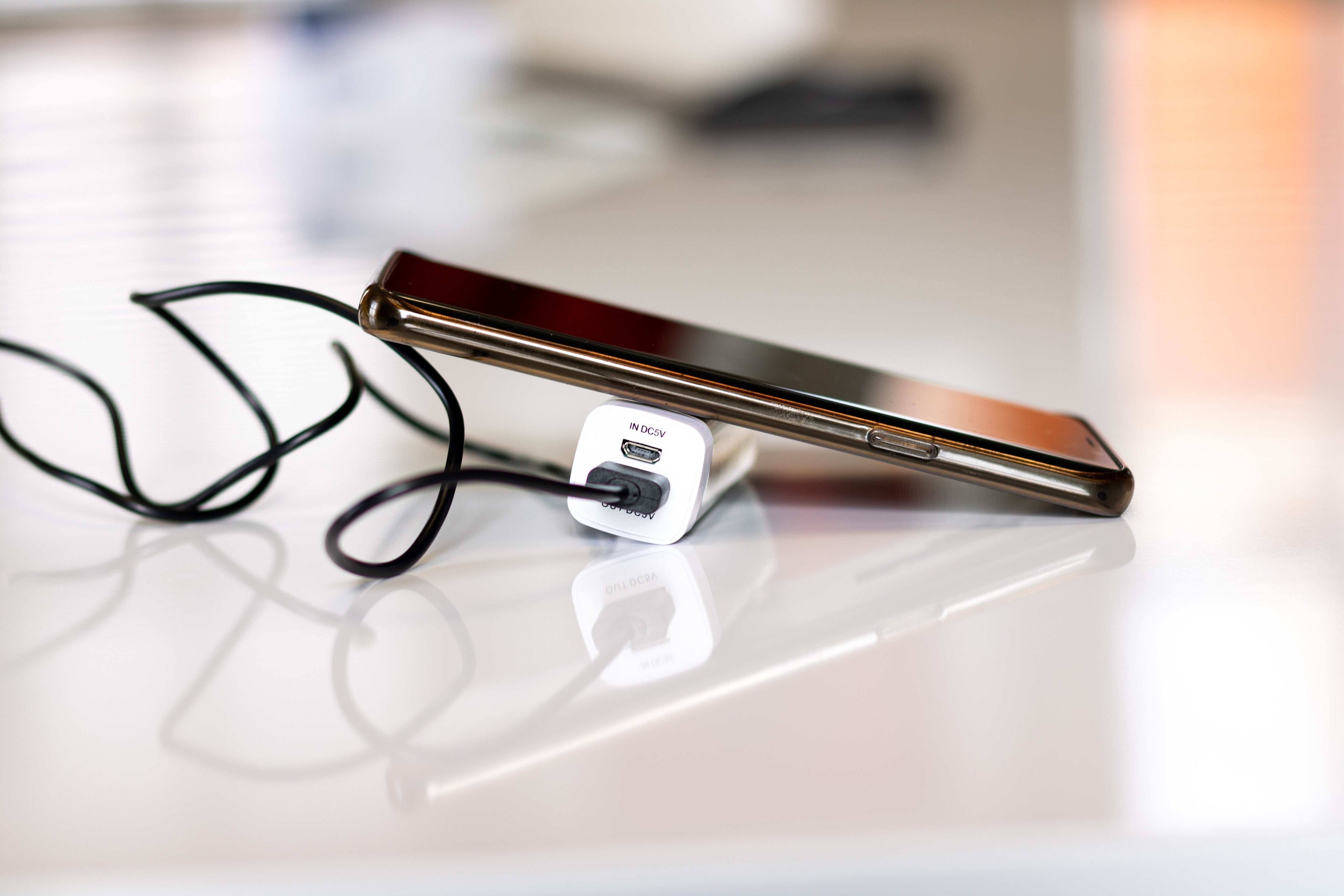 There are phones that can last for two full days, but it doesn't tell you the full story | Image by PixaBay - I thought a giant battery would fix my phone anxiety. I was wrong