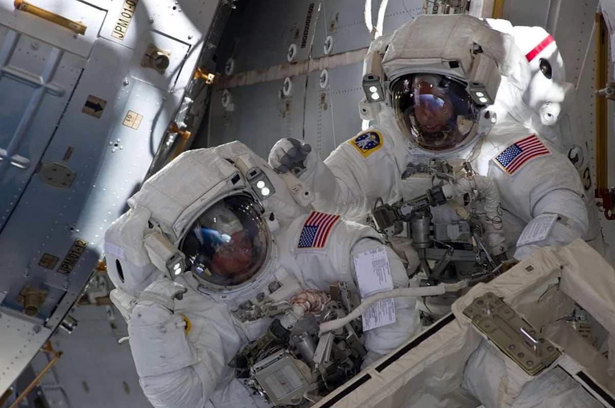 How Do Astronauts Poop In Space?