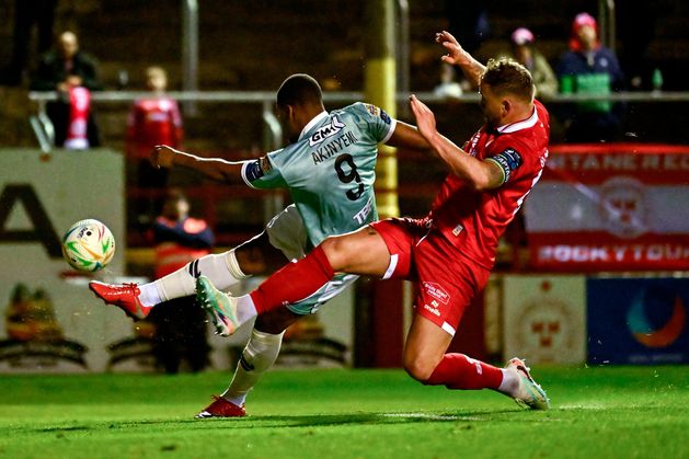 Dipo Akinyemi winner lifts pressure on Derry City boss Tiernan Lynch