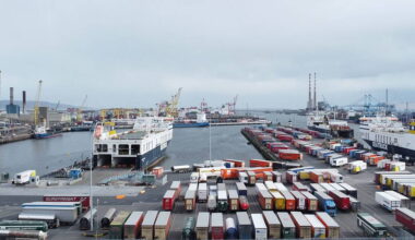 Clean-up operation ongoing after oil spill at Dublin Port