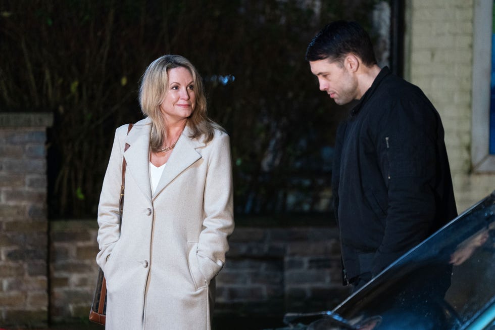 Sam Mitchell, Mark Fowler Jr, EastEnders sam mitchell, mark fowler jr, eastenders