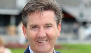Daniel O'Donnell to host his famous tea party for the first time in 26 years