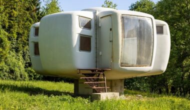 A radical mini-house designed by Jean-Benjamin Maneval in the 1960s is up for sale