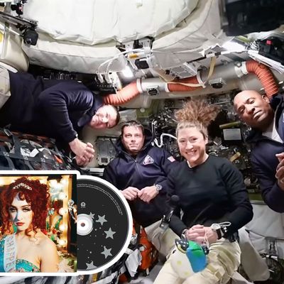 Jeremy Hansen,Reid Wiseman,Christina Koch,Victor Glover