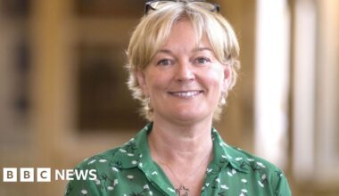 Jo Malone hopes 'sense will prevail' in lawsuit over her name - BBC