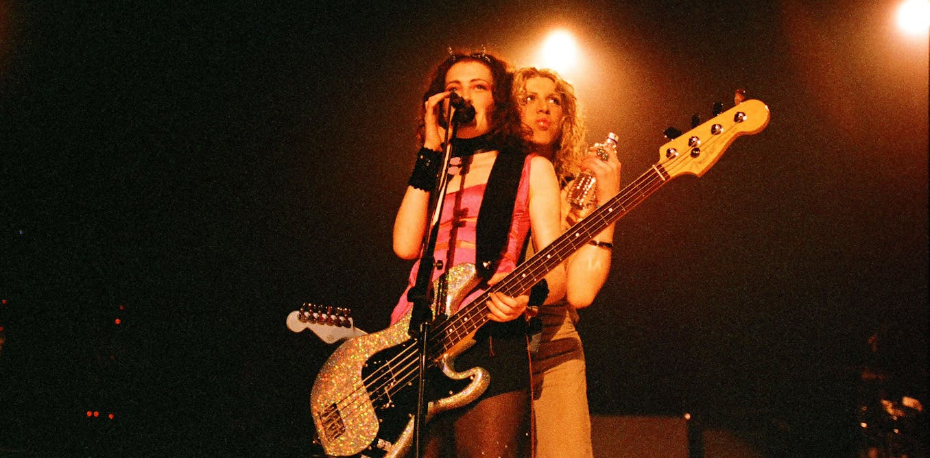 two 90s rock icons on romance, ruthlessness and boring men