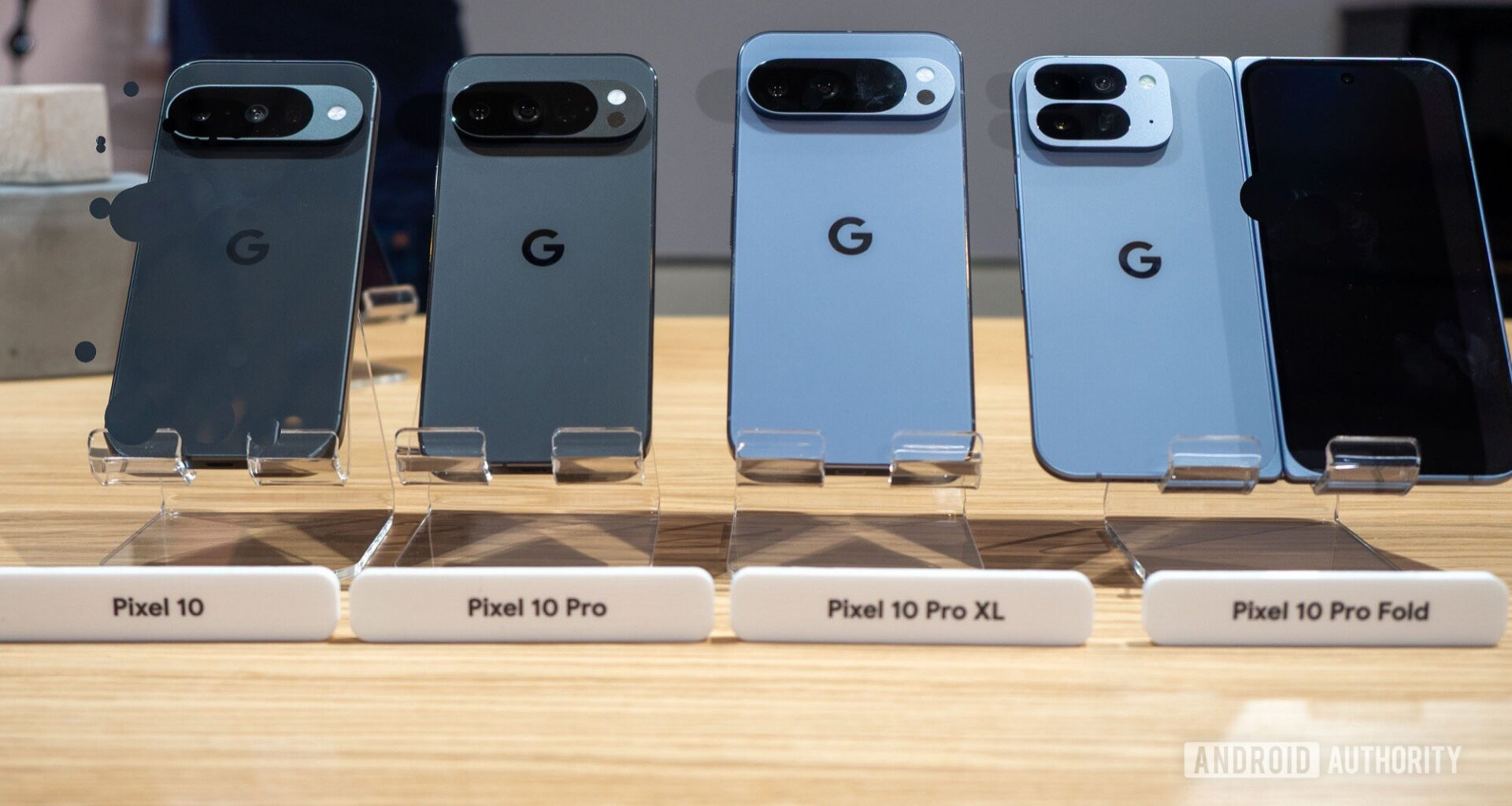 google pixel 10 series pro xl fold family 1