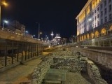 Low-light comparison, main camera (1x): Galaxy S26 Ultra - 23mm, f/1.4, ISO 1000, 1/33s (4000x3000px) - Samsung Galaxy S26 Plus vs. Galaxy S26 Ultra