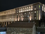 Low-light comparison, main camera (2x): Galaxy S26 Ultra - 46mm, f/1.4, ISO 320, 1/33s (4000x3000px) - Samsung Galaxy S26 Plus vs. Galaxy S26 Ultra