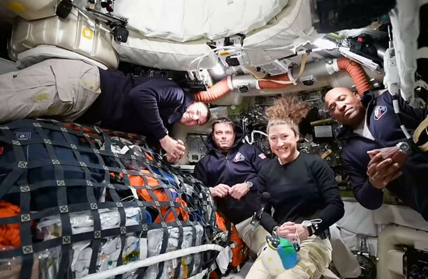 'It feels great up here': Artemis astronauts blast towards Moon - The Journal