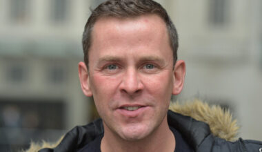 University panel to recommend removal of former BBC DJ Scott Mills’s honorary doctorate - The Journal