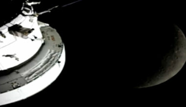 NASA regains communications with astronauts after expected blackout - The Journal