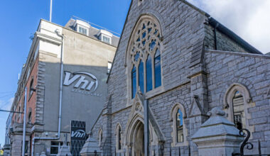 Health insurer VHI doubled its surplus in 2025 (when it hiked premiums twice) - The Journal