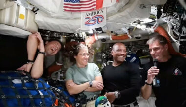 'Chills': Artemis astronauts say lunar flyby still washing over them - The Journal