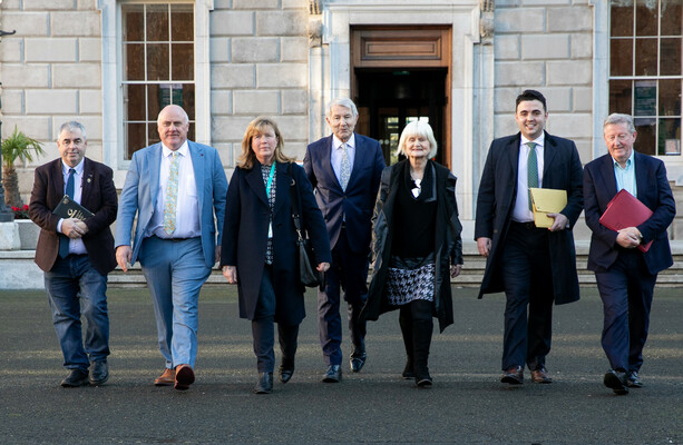Some pro-government Independent TDs still mulling over confidence vote decision
