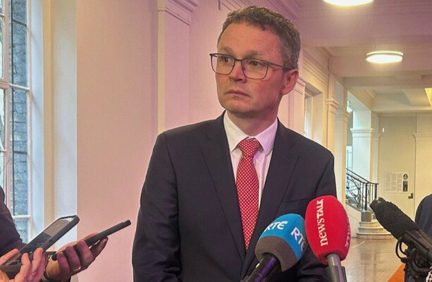 Media Minister admits he 'made a hames' of suggesting a review of fuel protest coverage - The Journal
