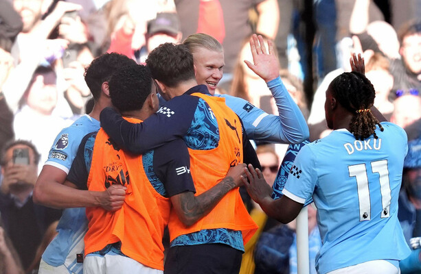Manchester City beat leaders Arsenal 2-1 in pivotal Premier League title clash