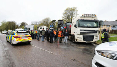 Majority of complaints against gardaí policing Whitegate fuel blockade rejected by watchdog - The Journal