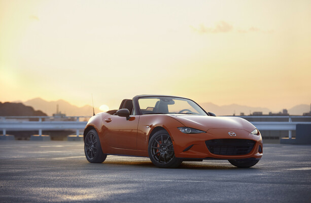 Why do 125 people a year buy a convertible in this country?