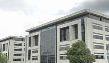 Irish workers across Meta projects in Covalen told over 700 roles at risk - The Journal