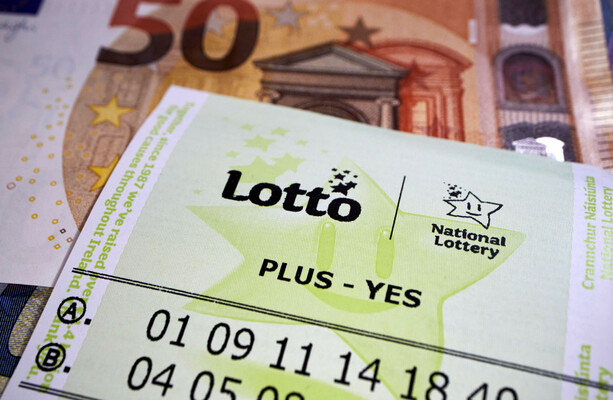 Bookies taking bets on lotto ‘diverting €289 million a year’ from National Lottery, report claims