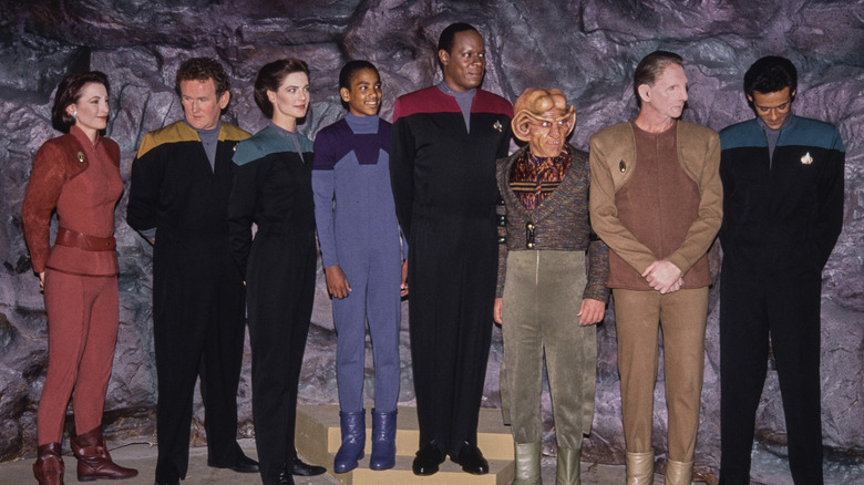 The cast of Deep Space Nine in their uniforms