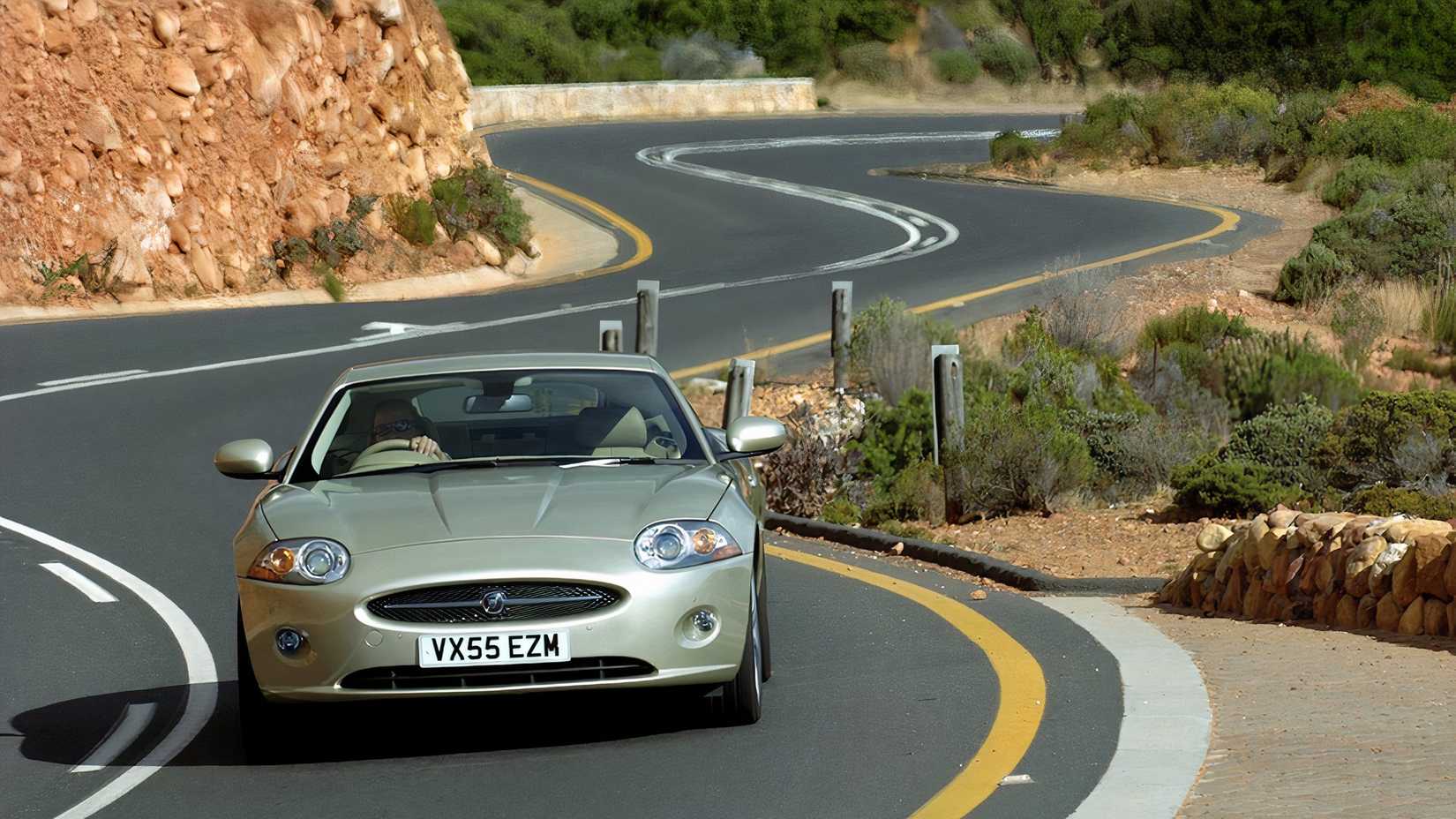 2007 Jaguar XK front, winding road