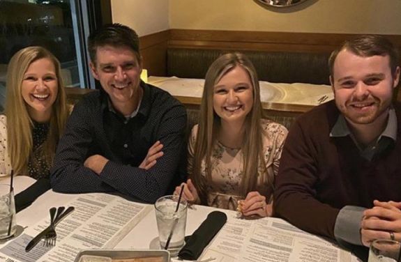 Kendra Caldwell’s Family Breaks Silence on Kendra’s Husband Joe Duggar’s Arrest for Child Molestation; Say They Still Love Kendra – The Ashley's Reality Roundup