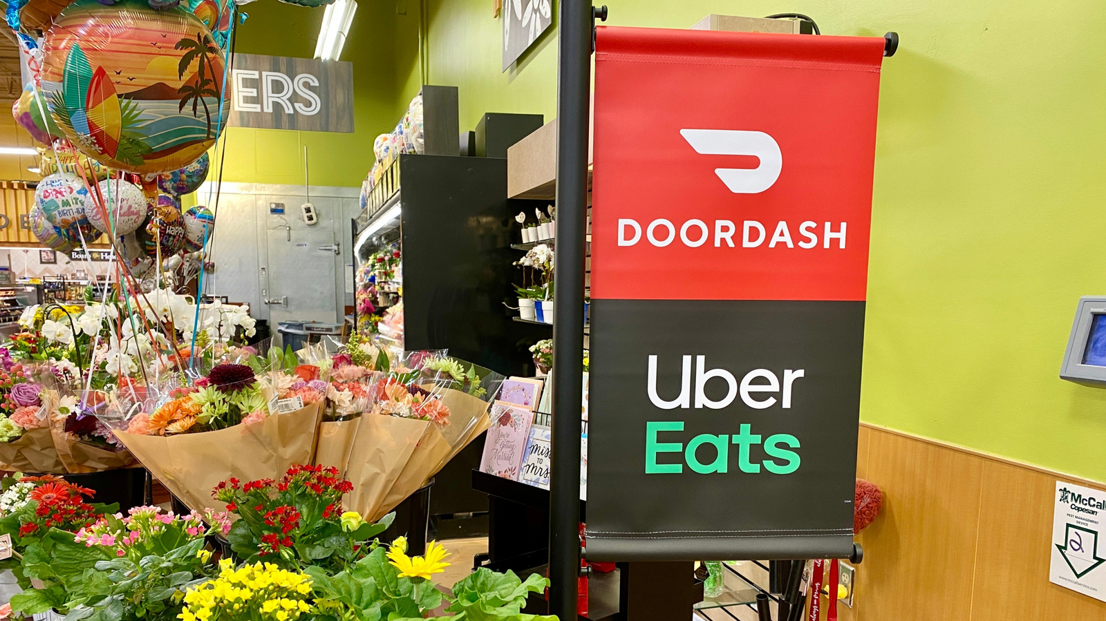 Which App Takes The Bigger Cut From Your Meal?