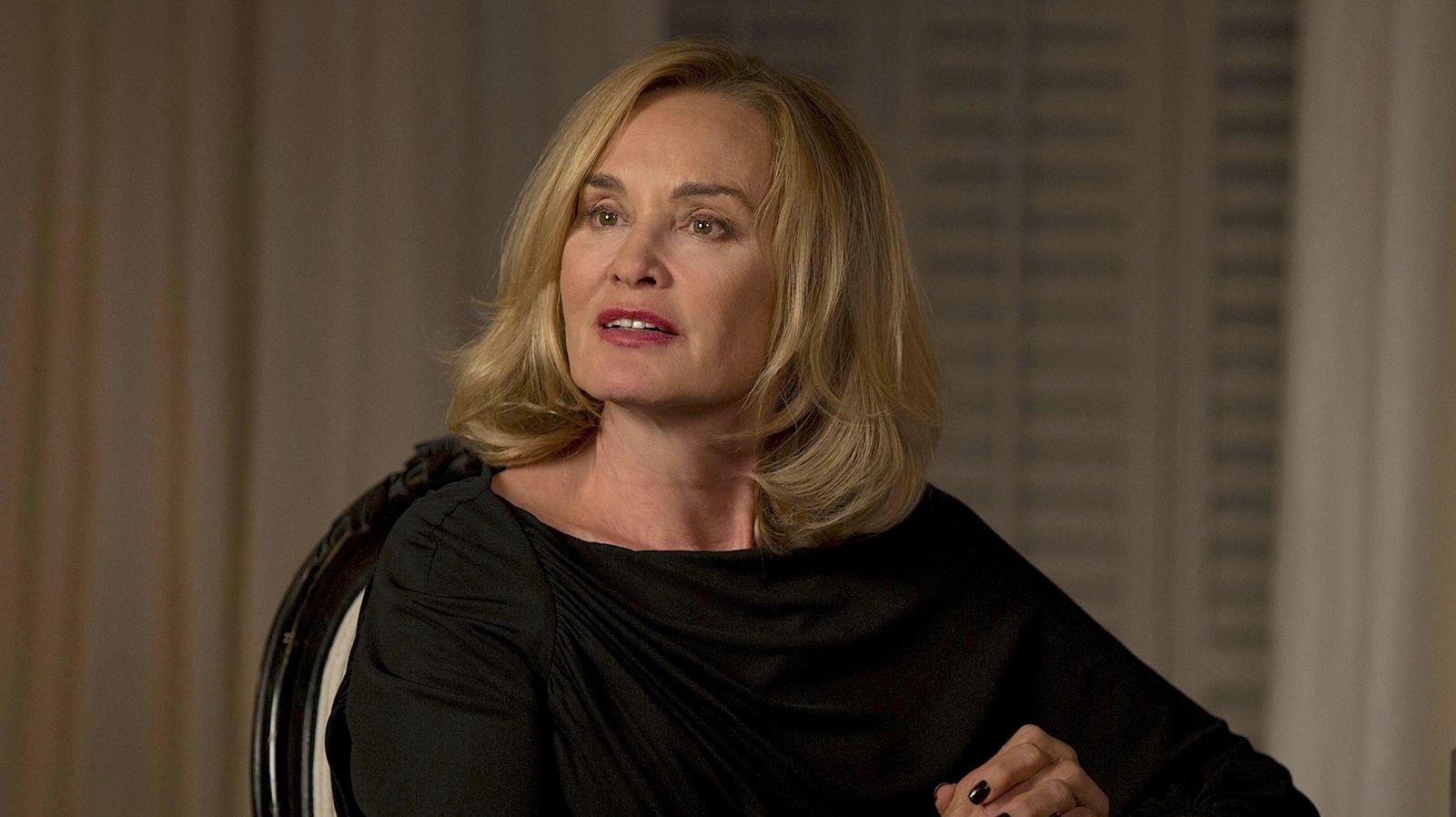 Jessica Lange Returns In First Season 13 Photos