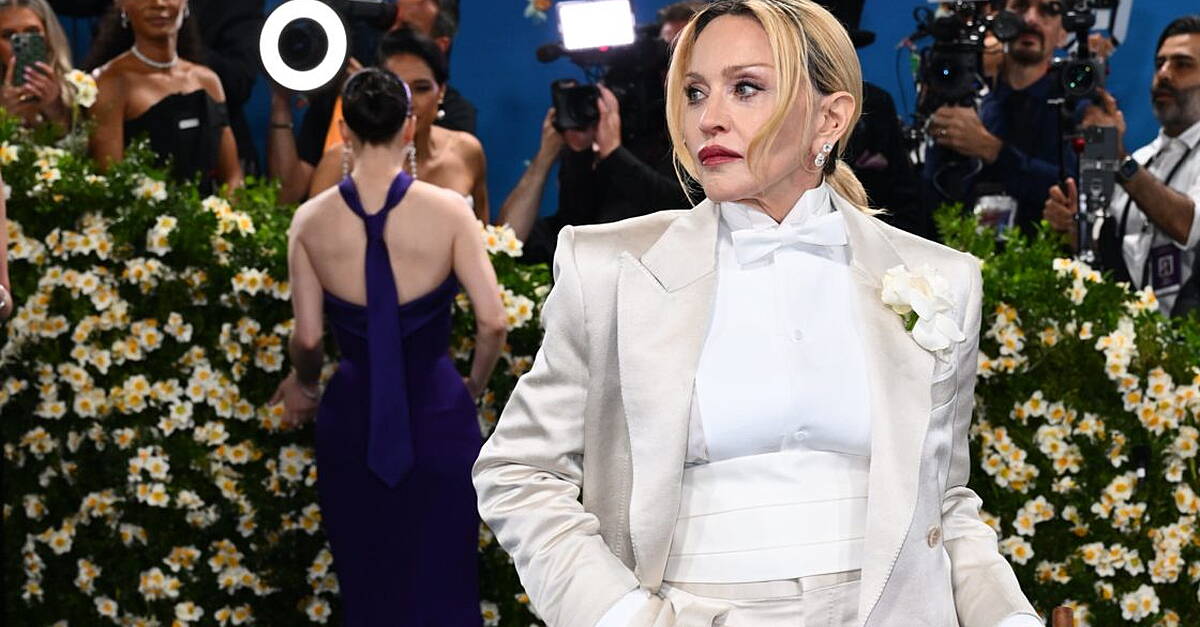 Madonna announces Confessions On A Dancefloor sequel album