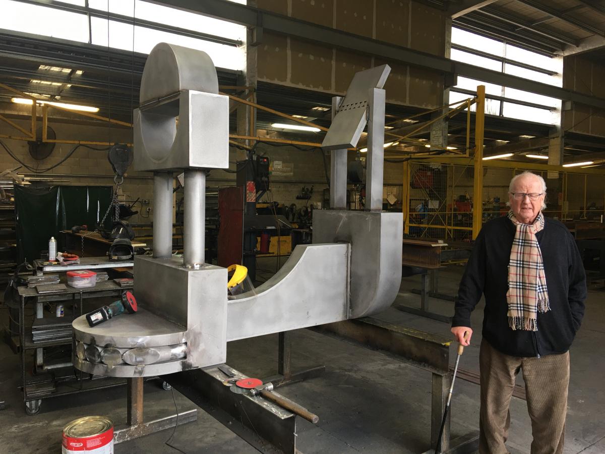 Queenstown sculptor still creating at 92