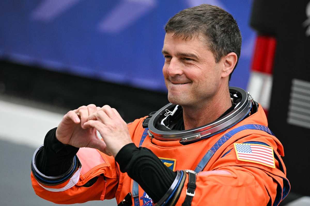 An astronaut’s gesture and the language we all share