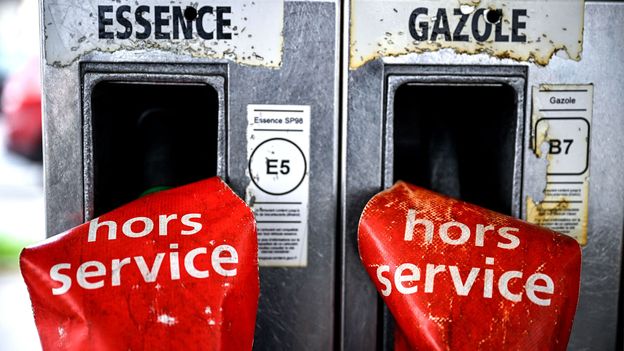 Can we predict when the next global crisis will hit?
