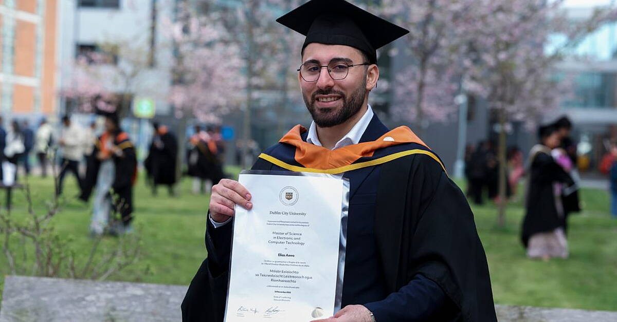 Palestinian tech student tops class at Dublin university