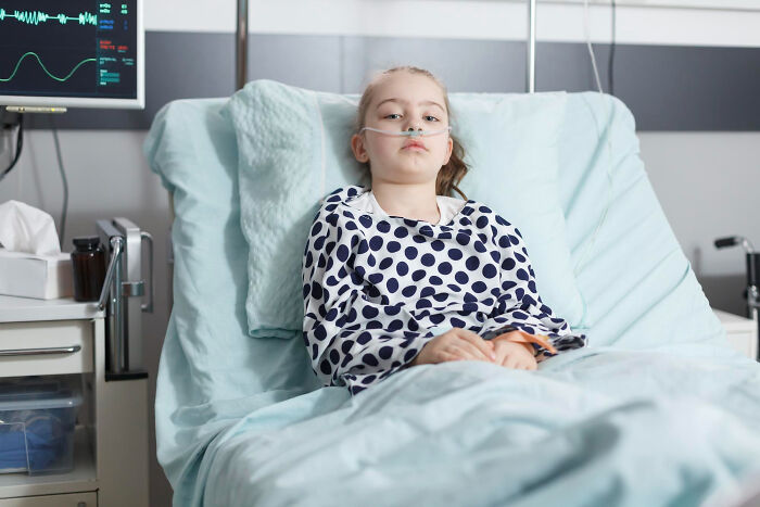Surgical Staff Reveal 37 Absolutely Unhinged Things Patients Confessed While Under Sedation