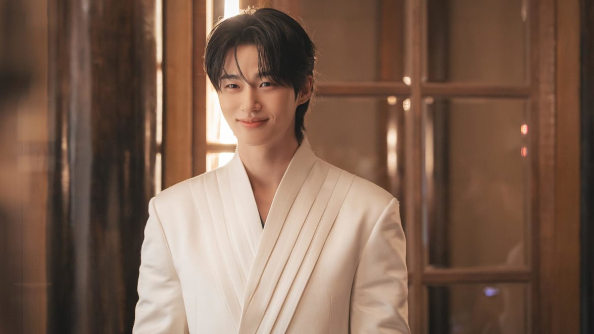 Who is Byeon Woo-seok, the model-turned-actor starring opposite IU in Perfect Crown?
