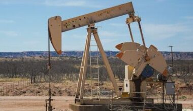 Trump, oil, barrels, Venezuela, canada