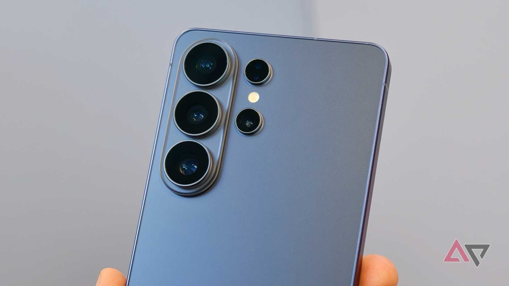 Galaxy S26 Ultra's camera module