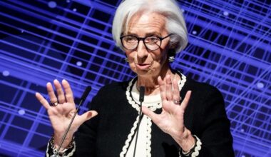 ECB to stay on hold next week, stressing full optionality | articles