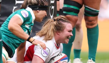 Sarah Bern scored a double in the first half for England