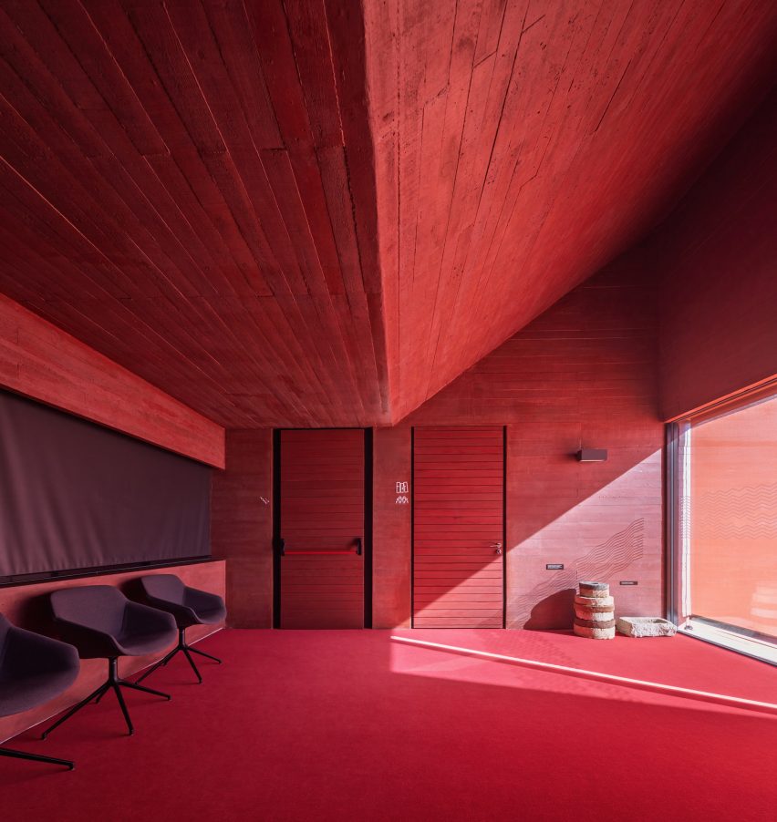 Vila do Bispo Museum interior by Spaceworkers