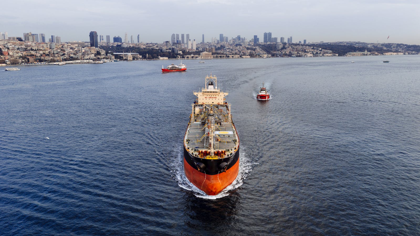 Strait of Hormuz oil tanker