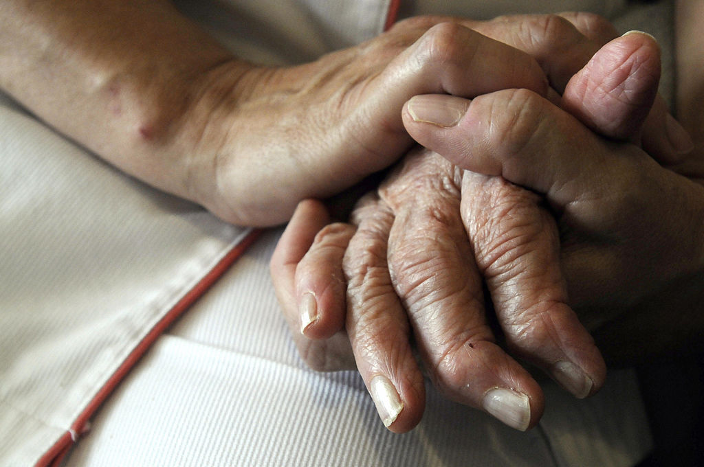 Researchers have cast doubt on the efficacy of some Alzheimer's drugs. Credit: Getty.