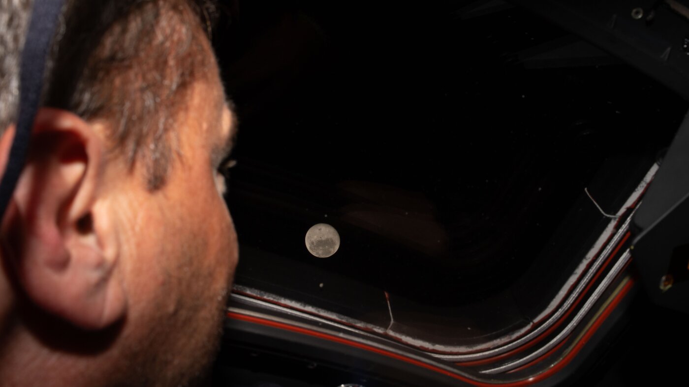 Artemis II names moon crater Carroll after Reid Wiseman's late wife : NPR