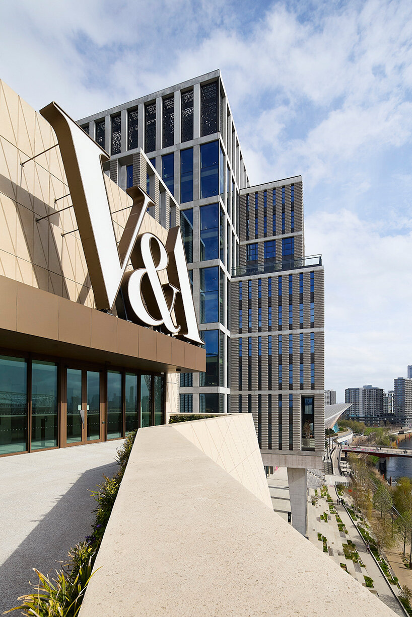 V&A east museum by o’donnell + tuomey opens in london as a folded concrete landmark - 5