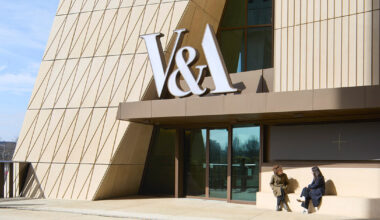 V&A east museum by o’donnell + tuomey opens in london